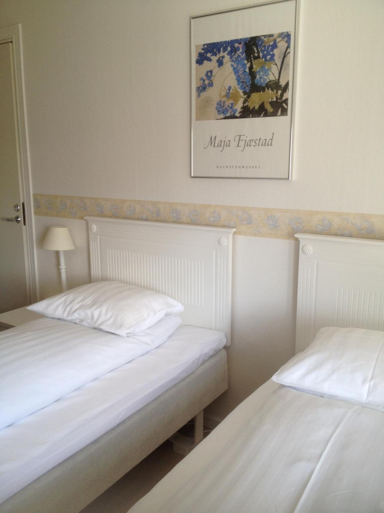 Hotel Arkaden Arvika Bagian luar foto
