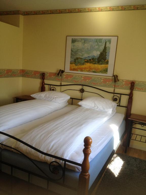 Hotel Arkaden Arvika Ruang foto