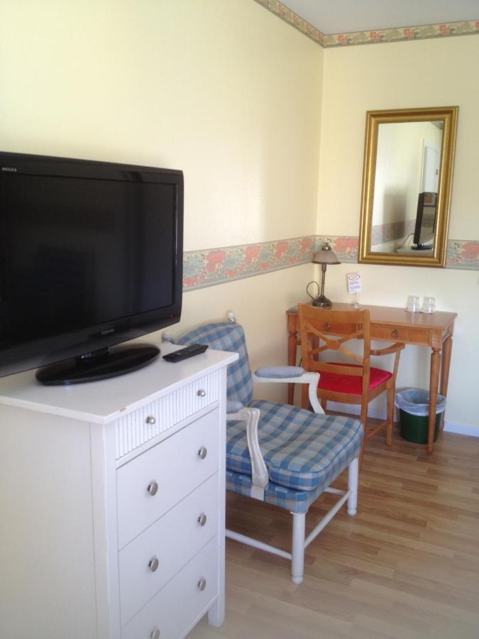 Hotel Arkaden Arvika Ruang foto